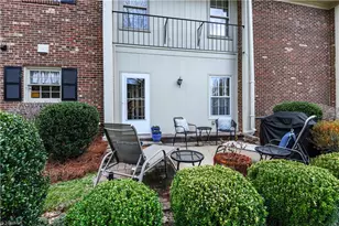 4 Fountain Manor Dr, Greensboro, NC 27405 - Photo 26