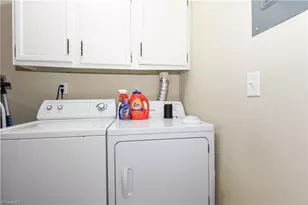 4 Fountain Manor Dr, Greensboro, NC 27405 - Photo 24