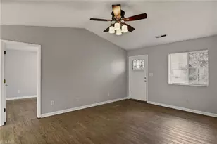 2438 Stratford Lake Rd, Winston-Salem, NC 27103 - Photo 6