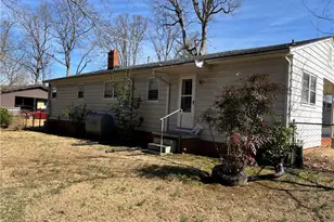 500 Pontiac Dr, Thomasville, NC 27360 - Photo 12