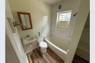 320 Mulberry Street, Reidsville, NC 27320 - Photo 14