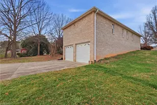 2393 Union Grove Rd, Lexington, NC 27295 - Photo 14