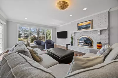 2815 Saint Regis Road, Greensboro, NC 27408 - Photo 8