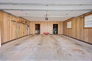 2815 St Regis Rd, Greensboro, NC 27408 - Photo 36