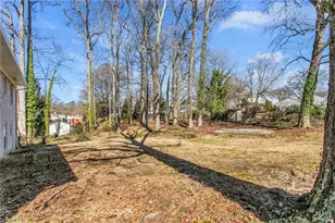 1208 Cleburne St, Greensboro, NC 27408 - Photo 34