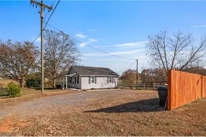 9589 Nc 268, Elkin, NC 28621 - Photo 30