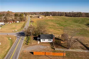 9589 NC-268, Elkin, NC 28621 - Photo 2