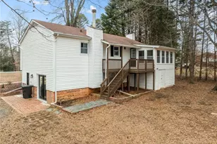 1335 Lynndale Dr, Winston-Salem, NC 27106 - Photo 36