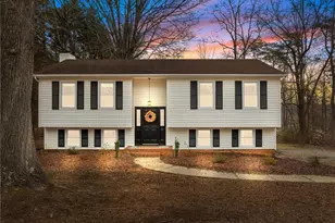 1335 Lynndale Dr, Winston-Salem, NC 27106 - Photo 1