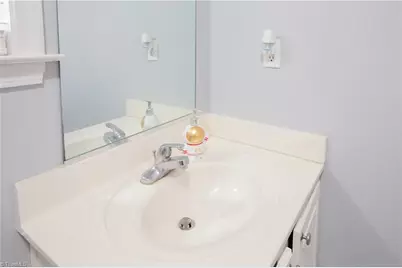 701 Diana Drive, Thomasville, NC 27360 - Photo 30