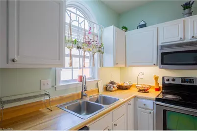 701 Diana Drive, Thomasville, NC 27360 - Photo 18