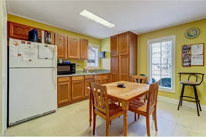 1418 Freeway Drive, Reidsville, NC 27320 - Photo 32