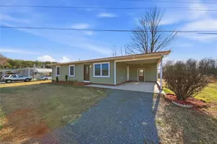 2013 Liberty Church Rd, Yadkinville, NC 27055 - Photo 22