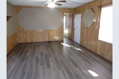 5750 New Hope Road, Denton, NC 27239 - Photo 12