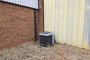 5858 Prospect St, Archdale, NC 27263 - Photo 12