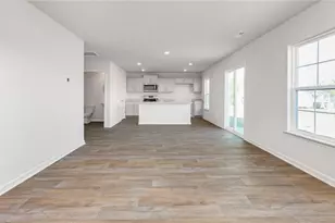 3006 Middle Creek Ln, Greensboro, NC 27405 - Photo 8