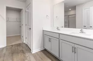 3006 Middle Creek Ln, Greensboro, NC 27405 - Photo 16