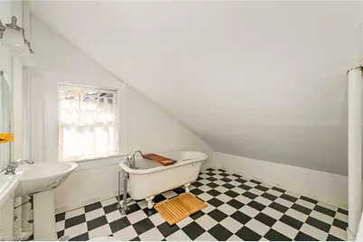 1016 West End Boulevard, Winston-Salem, NC 27101 - Photo 20