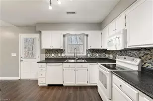 6018 Dawn Ridge Trail, Greensboro, NC 27410 - Photo 14