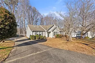 6018 Dawn Ridge Trail, Greensboro, NC 27410 - Photo 2