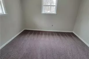 214 Cedar St, Eden, NC 27288 - Photo 4