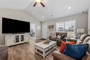 237 Kenlon Ct, Madison, NC 27025 - Photo 4