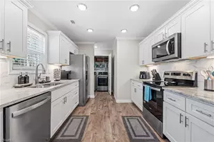 237 Kenlon Ct, Madison, NC 27025 - Photo 6