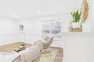 2305 Kery Dr, Greensboro, NC 27408 - Photo 10