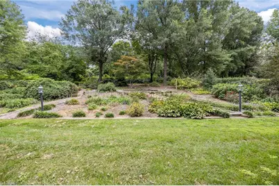 1122 Kensington Drive, High Point, NC 27262 - Photo 42