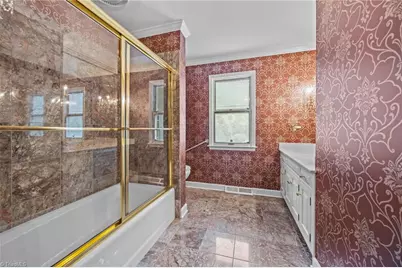 1122 Kensington Drive, High Point, NC 27262 - Photo 20