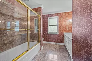 1122 Kensington Dr, High Point, NC 27262 - Photo 20