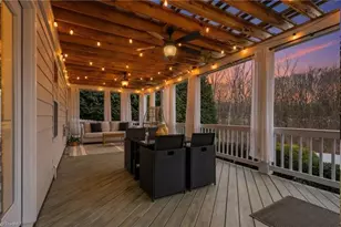 5820 Griffin Village Ct, Greensboro, NC 27455 - Photo 2