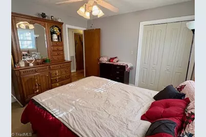 927 Shingle Gap Road, Purlear, NC 28665 - Photo 28