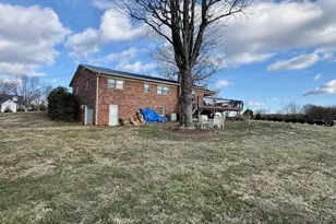 927 Shingle Gap Rd, Purlear, NC 28665 - Photo 16