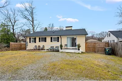 2750 Maplewood Avenue, Winston-Salem, NC 27103 - Photo 18