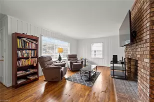 2750 Maplewood Ave, Winston-Salem, NC 27103 - Photo 4