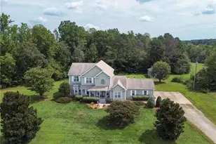 3137 Yorkshire Ln, Boonville, NC 27011 - Photo 2