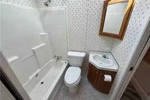 129 Clubhouse Dr, New London, NC 28127 - Photo 18