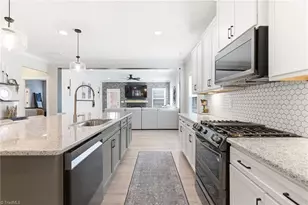 3440 Castlerock Dr, Burlington, NC 27215 - Photo 8