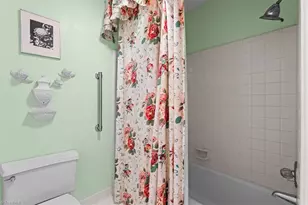 7 Charleston Square, Greensboro, NC 27408 - Photo 36