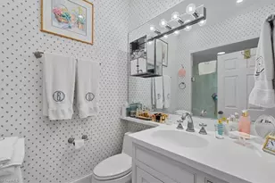 7 Charleston Square, Greensboro, NC 27408 - Photo 28