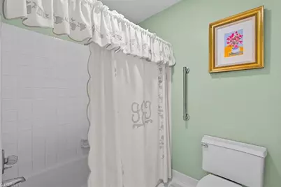 7 Charleston Square, Greensboro, NC 27408 - Photo 42