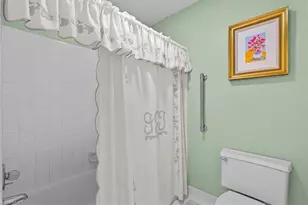 7 Charleston Square, Greensboro, NC 27408 - Photo 42