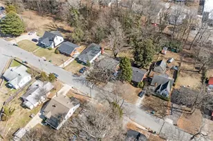 916 Forrest St, High Point, NC 27262 - Photo 12