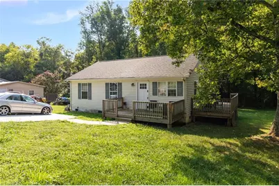 112 Rotary Lane, Thomasville, NC 27360 - Photo 2