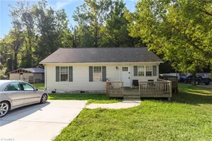 112 Rotary Ln, Thomasville, NC 27360 - Photo 1