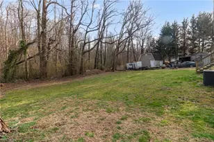 112 Rotary Ln, Thomasville, NC 27360 - Photo 18