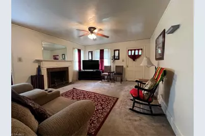 718 Ellwood Drive, High Point, NC 27260 - Photo 4