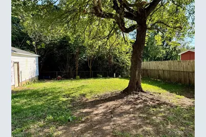 2401 Phoenix Drive, Greensboro, NC 27406 - Photo 36