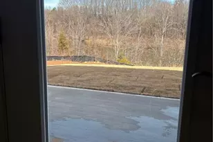 5639 Hydrangea St, Winston-Salem, NC 27104 - Photo 4